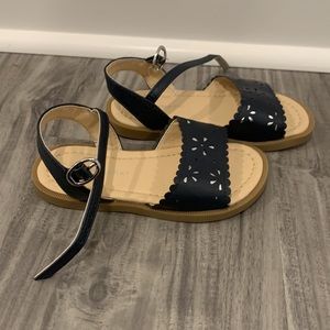 NWOT navy sandals - toddler 9
